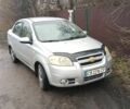 Серый Шевроле Авео, объемом двигателя 1.6 л и пробегом 290 тыс. км за 3400 $, фото 1 на Automoto.ua