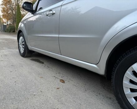 Сірий Шевроле Авео, об'ємом двигуна 1.6 л та пробігом 148 тис. км за 4550 $, фото 4 на Automoto.ua