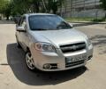 Серый Шевроле Авео, объемом двигателя 1.5 л и пробегом 248 тыс. км за 3200 $, фото 1 на Automoto.ua