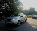 Сірий Шевроле Авео, об'ємом двигуна 1.5 л та пробігом 189 тис. км за 4001 $, фото 1 на Automoto.ua