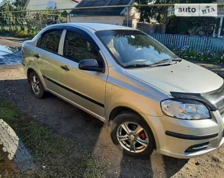 Сірий Шевроле Авео, об'ємом двигуна 1.5 л та пробігом 187 тис. км за 4200 $, фото 2 на Automoto.ua