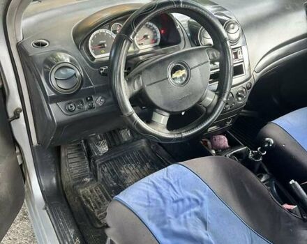 Серый Шевроле Авео, объемом двигателя 1.5 л и пробегом 270 тыс. км за 2500 $, фото 4 на Automoto.ua