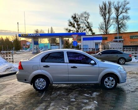 Сірий Шевроле Авео, об'ємом двигуна 1.5 л та пробігом 215 тис. км за 3950 $, фото 3 на Automoto.ua