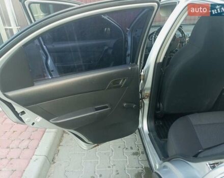 Сірий Шевроле Авео, об'ємом двигуна 1.5 л та пробігом 218 тис. км за 3000 $, фото 5 на Automoto.ua