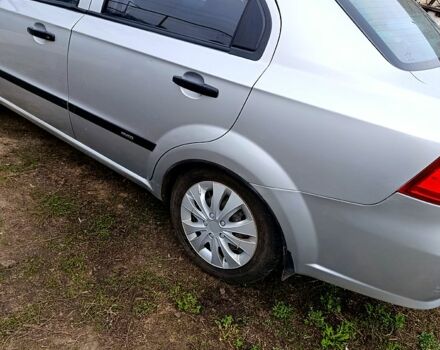 Сірий Шевроле Авео, об'ємом двигуна 1.5 л та пробігом 230 тис. км за 4100 $, фото 10 на Automoto.ua