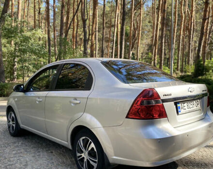 Серый Шевроле Авео, объемом двигателя 1.6 л и пробегом 300 тыс. км за 3650 $, фото 2 на Automoto.ua