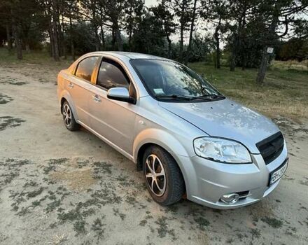 Сірий Шевроле Авео, об'ємом двигуна 1.5 л та пробігом 197 тис. км за 3800 $, фото 1 на Automoto.ua