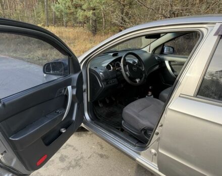 Сірий Шевроле Авео, об'ємом двигуна 1.5 л та пробігом 420 тис. км за 1800 $, фото 9 на Automoto.ua