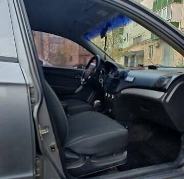 Серый Шевроле Авео, объемом двигателя 1.5 л и пробегом 179 тыс. км за 3200 $, фото 6 на Automoto.ua
