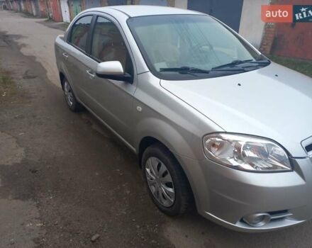 Серый Шевроле Авео, объемом двигателя 1.6 л и пробегом 138 тыс. км за 4400 $, фото 5 на Automoto.ua