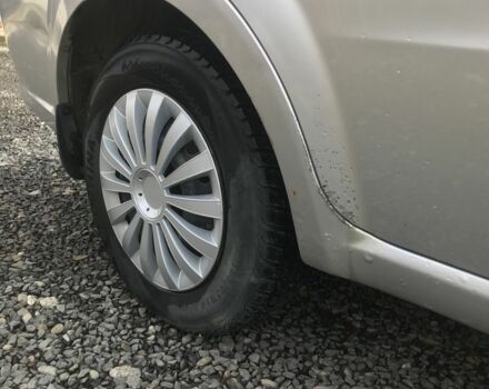 Серый Шевроле Авео, объемом двигателя 1.6 л и пробегом 275 тыс. км за 2300 $, фото 4 на Automoto.ua
