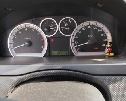 Серый Шевроле Авео, объемом двигателя 1.6 л и пробегом 188 тыс. км за 4500 $, фото 5 на Automoto.ua