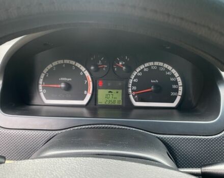 Серый Шевроле Авео, объемом двигателя 1.5 л и пробегом 235 тыс. км за 3900 $, фото 8 на Automoto.ua