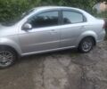 Серый Шевроле Авео, объемом двигателя 1.6 л и пробегом 216 тыс. км за 3800 $, фото 3 на Automoto.ua
