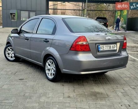 Сірий Шевроле Авео, об'ємом двигуна 1.5 л та пробігом 236 тис. км за 3750 $, фото 2 на Automoto.ua