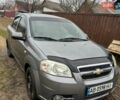 Серый Шевроле Авео, объемом двигателя 1.5 л и пробегом 241 тыс. км за 2400 $, фото 1 на Automoto.ua