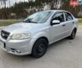 Серый Шевроле Авео, объемом двигателя 1.5 л и пробегом 425 тыс. км за 2500 $, фото 1 на Automoto.ua