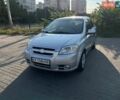 Серый Шевроле Авео, объемом двигателя 1.6 л и пробегом 271 тыс. км за 3100 $, фото 1 на Automoto.ua