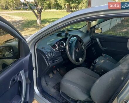 Серый Шевроле Авео, объемом двигателя 1.5 л и пробегом 670 тыс. км за 2200 $, фото 4 на Automoto.ua