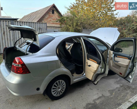 Сірий Шевроле Авео, об'ємом двигуна 1.6 л та пробігом 148 тис. км за 4550 $, фото 22 на Automoto.ua