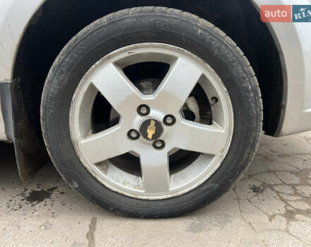 Серый Шевроле Авео, объемом двигателя 1.4 л и пробегом 170 тыс. км за 2500 $, фото 28 на Automoto.ua