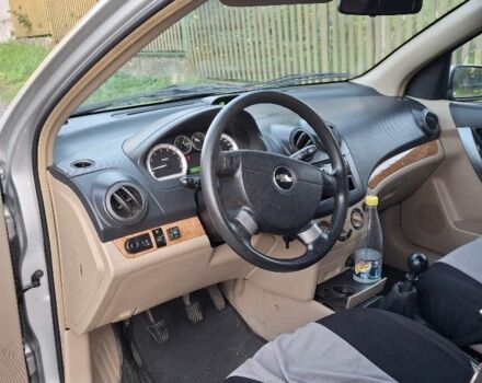 Сірий Шевроле Авео, об'ємом двигуна 1.6 л та пробігом 94 тис. км за 4600 $, фото 2 на Automoto.ua