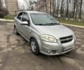 Серый Шевроле Авео, объемом двигателя 1.5 л и пробегом 255 тыс. км за 3100 $, фото 1 на Automoto.ua
