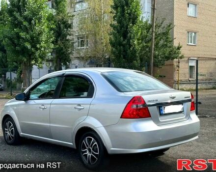 Серый Шевроле Авео, объемом двигателя 16 л и пробегом 245 тыс. км за 4500 $, фото 3 на Automoto.ua