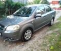 Серый Шевроле Авео, объемом двигателя 1.5 л и пробегом 300 тыс. км за 2150 $, фото 1 на Automoto.ua