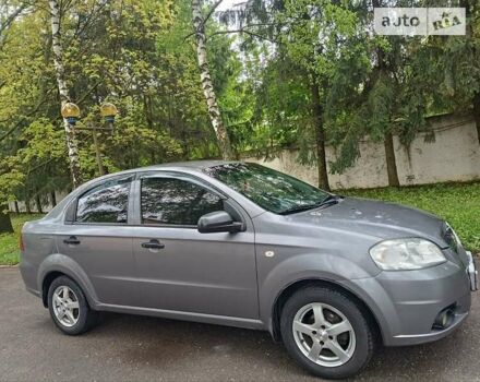 Сірий Шевроле Авео, об'ємом двигуна 1.5 л та пробігом 148 тис. км за 3999 $, фото 3 на Automoto.ua