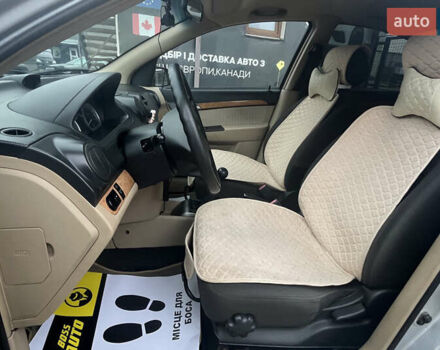Серый Шевроле Авео, объемом двигателя 1.6 л и пробегом 185 тыс. км за 3499 $, фото 9 на Automoto.ua