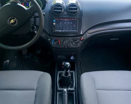 Серый Шевроле Авео, объемом двигателя 1.5 л и пробегом 210 тыс. км за 3500 $, фото 7 на Automoto.ua