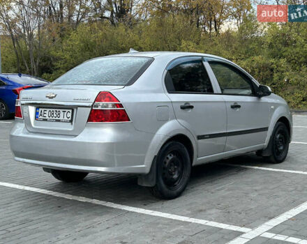Серый Шевроле Авео, объемом двигателя 1.5 л и пробегом 191 тыс. км за 2999 $, фото 5 на Automoto.ua