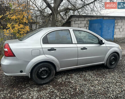 Сірий Шевроле Авео, об'ємом двигуна 1.5 л та пробігом 250 тис. км за 2450 $, фото 8 на Automoto.ua