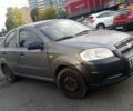 Сірий Шевроле Авео, об'ємом двигуна 1.5 л та пробігом 300 тис. км за 2500 $, фото 1 на Automoto.ua