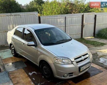 Серый Шевроле Авео, объемом двигателя 1.6 л и пробегом 240 тыс. км за 3100 $, фото 6 на Automoto.ua