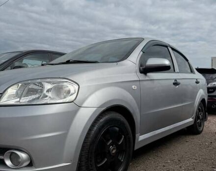 Сірий Шевроле Авео, об'ємом двигуна 1.5 л та пробігом 175 тис. км за 4500 $, фото 2 на Automoto.ua