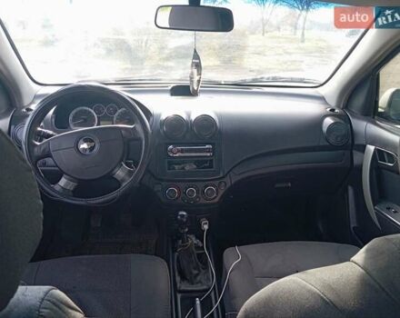 Сірий Шевроле Авео, об'ємом двигуна 1.5 л та пробігом 322 тис. км за 2300 $, фото 3 на Automoto.ua