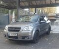 Серый Шевроле Авео, объемом двигателя 1.5 л и пробегом 246 тыс. км за 2701 $, фото 1 на Automoto.ua