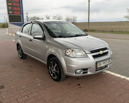 Сірий Шевроле Авео, об'ємом двигуна 1.5 л та пробігом 215 тис. км за 3850 $, фото 2 на Automoto.ua