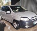 Серый Шевроле Авео, объемом двигателя 1.6 л и пробегом 267 тыс. км за 2800 $, фото 1 на Automoto.ua