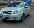 Серый Шевроле Авео, объемом двигателя 1.6 л и пробегом 190 тыс. км за 5000 $, фото 1 на Automoto.ua