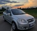 Серый Шевроле Авео, объемом двигателя 1.6 л и пробегом 222 тыс. км за 3200 $, фото 1 на Automoto.ua