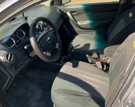 Серый Шевроле Авео, объемом двигателя 1.5 л и пробегом 260 тыс. км за 4100 $, фото 1 на Automoto.ua