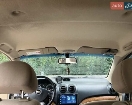 Сірий Шевроле Авео, об'ємом двигуна 1.6 л та пробігом 164 тис. км за 3800 $, фото 23 на Automoto.ua