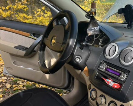 Сірий Шевроле Авео, об'ємом двигуна 1.6 л та пробігом 160 тис. км за 4200 $, фото 1 на Automoto.ua