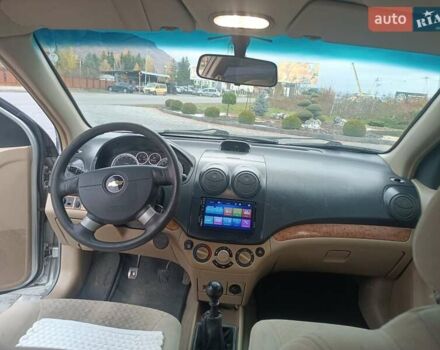 Сірий Шевроле Авео, об'ємом двигуна 1.6 л та пробігом 270 тис. км за 3500 $, фото 7 на Automoto.ua