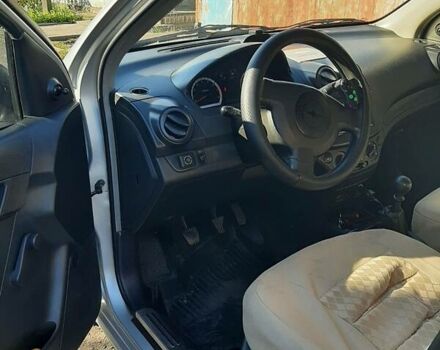 Сірий Шевроле Авео, об'ємом двигуна 1.5 л та пробігом 187 тис. км за 4200 $, фото 8 на Automoto.ua