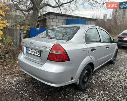 Сірий Шевроле Авео, об'ємом двигуна 1.5 л та пробігом 250 тис. км за 2450 $, фото 9 на Automoto.ua