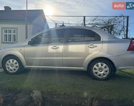 Серый Шевроле Авео, объемом двигателя 1.6 л и пробегом 131 тыс. км за 3500 $, фото 4 на Automoto.ua